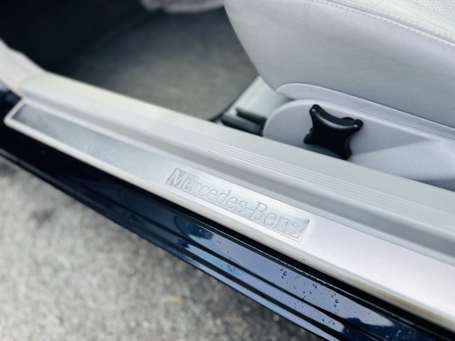 NO RESERVE - 2002 Mercedes-Benz CLK320 Avantgarde In vendita (immagine 69 di 114)