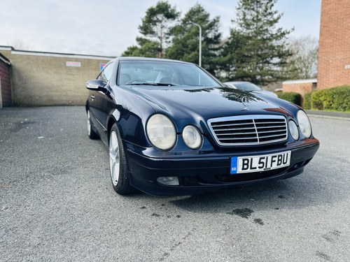 NO RESERVE - 2002 Mercedes-Benz CLK320 Avantgarde In vendita (immagine 25 di 114)