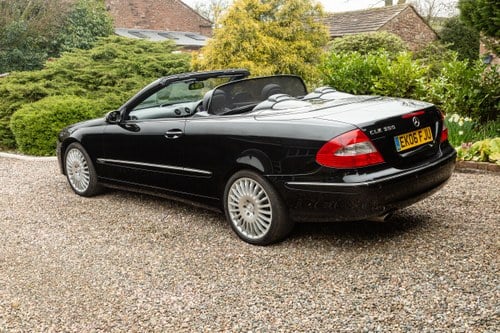 2006 Mercedes-Benz CLK350 Avantgarde Convertible (A209) Te koop (foto 3 van 82)