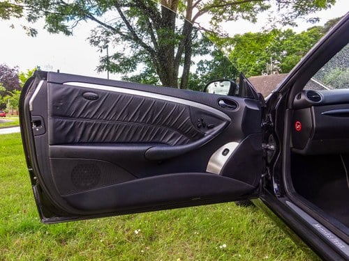 2006 Mercedes-Benz CLK500 Coupé For Sale (picture 26 of 136)