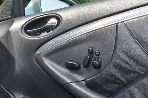 2002 Mercedes-Benz CLK 500 Coupé Avantgarde For Sale (picture 34 of 127)