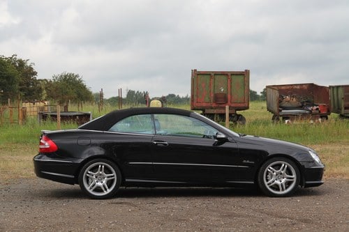 2005 Mercedes-Benz CLK 55 AMG In vendita (immagine 8 di 153)