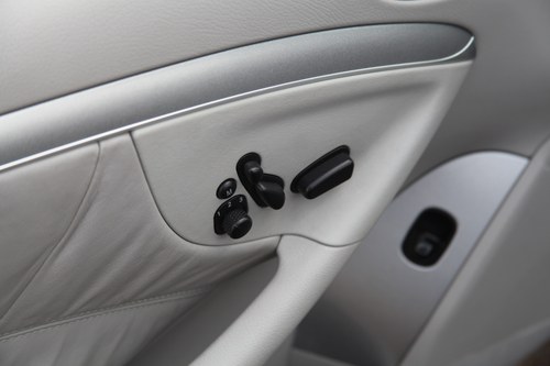 2005 Mercedes-Benz CLK 55 AMG In vendita (immagine 106 di 153)