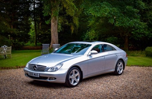 2005 Mercedes-Benz CLS 500 In vendita (immagine 2 di 126)