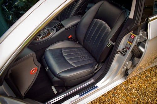 2005 Mercedes-Benz CLS 500 In vendita (immagine 66 di 126)