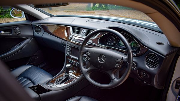 2005 Mercedes-Benz CLS 500 For Sale (picture :index of 46)