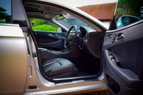 2005 Mercedes-Benz CLS 500 In vendita (immagine 62 di 126)