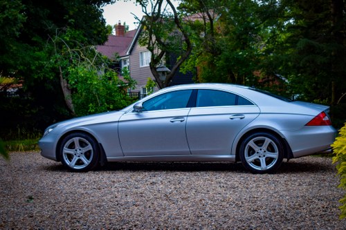 2005 Mercedes-Benz CLS 500 In vendita (immagine 18 di 126)