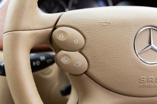 NO RESERVE - 2007 Mercedes-Benz CLS500 - 5.5-litre V8 zum Verkauf (Bild 34 von 174)