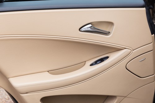 NO RESERVE - 2007 Mercedes-Benz CLS500 - 5.5-litre V8 zum Verkauf (Bild 55 von 174)