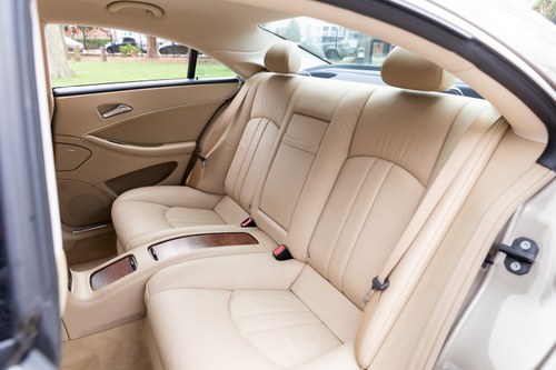 NO RESERVE - 2007 Mercedes-Benz CLS500 - 5.5-litre V8 zum Verkauf (Bild 57 von 174)