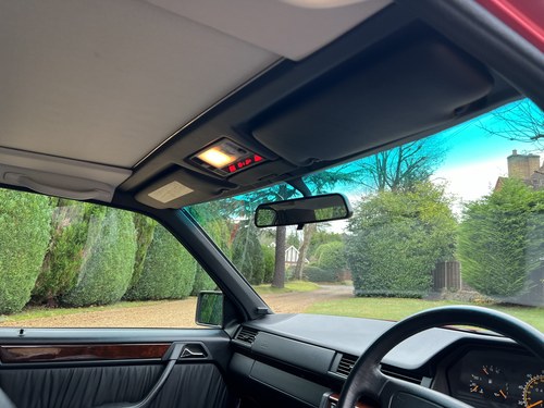 1995 Mercedes-Benz E280 Auto W124 In vendita (immagine 49 di 153)