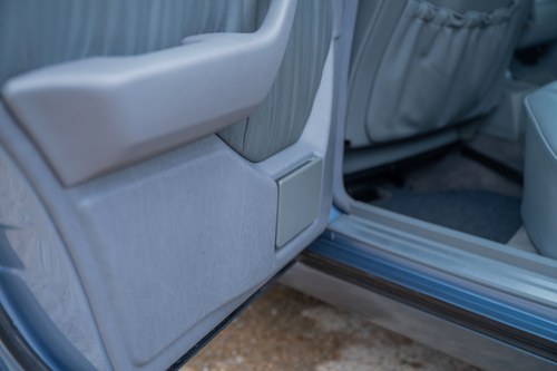 1991 Mercedes-Benz W124 300E 4MATIC In vendita (immagine 32 di 196)