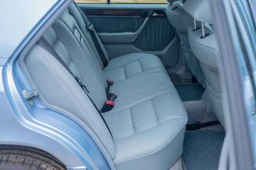 1991 Mercedes-Benz W124 300E 4MATIC In vendita (immagine 76 di 196)