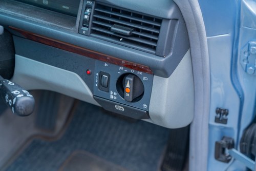 1991 Mercedes-Benz W124 300E 4MATIC In vendita (immagine 65 di 196)