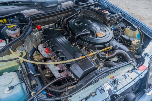 1991 Mercedes-Benz W124 300E 4MATIC In vendita (immagine 152 di 196)