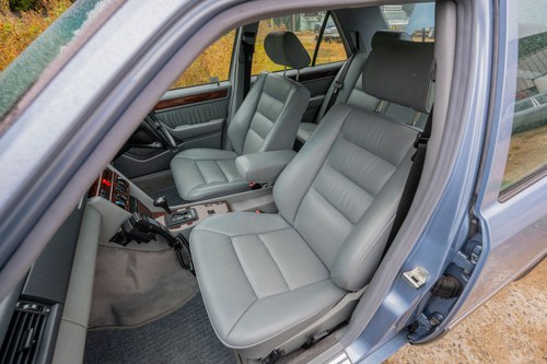 1991 Mercedes-Benz W124 300E 4MATIC In vendita (immagine 95 di 196)