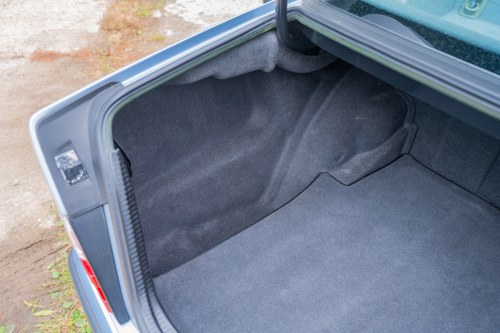 1991 Mercedes-Benz W124 300E 4MATIC In vendita (immagine 102 di 196)