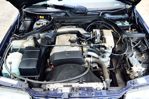 1995 Mercedes-Benz E220 Cabriolet C124 In vendita (immagine 121 di 181)