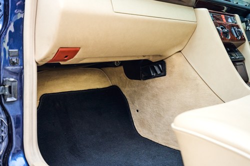 1995 Mercedes-Benz E220 Cabriolet C124 In vendita (immagine 69 di 181)