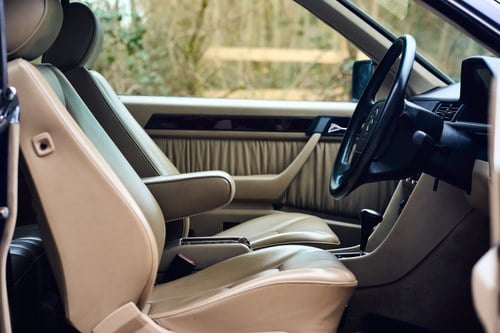 1995 Mercedes-Benz E220 Cabriolet C124 In vendita (immagine 49 di 181)