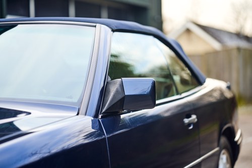 1995 Mercedes-Benz E220 Cabriolet C124 In vendita (immagine 95 di 181)