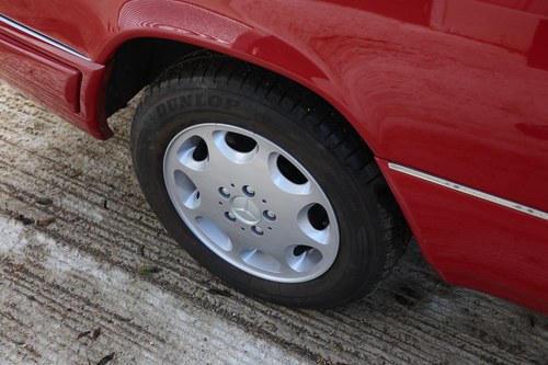 1994 Mercedes-Benz C124 E320 Cabriolet Te koop (foto 11 van 82)