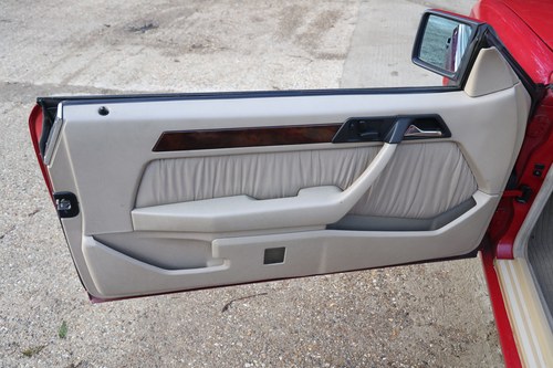 1994 Mercedes-Benz C124 E320 Cabriolet Te koop (foto 40 van 82)