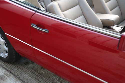 1994 Mercedes-Benz C124 E320 Cabriolet Te koop (foto 57 van 82)