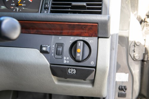 1994 Mercedes-Benz E-Class Estate (W124) For Sale (picture 71 of 169)