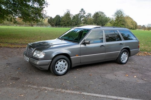 1994 Mercedes-Benz E-Class Estate (W124) For Sale (picture 10 of 169)