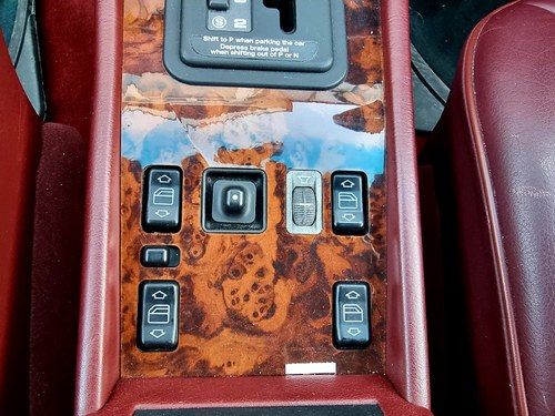 NO RESERVE - 1991 Mercedes-Benz 300E à vendre (picture 61 of 99)