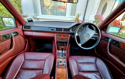NO RESERVE - 1991 Mercedes-Benz 300E à vendre (picture 53 of 99)
