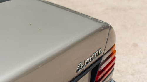 NO RESERVE - 1991 Mercedes-Benz 300E à vendre (picture 27 of 99)