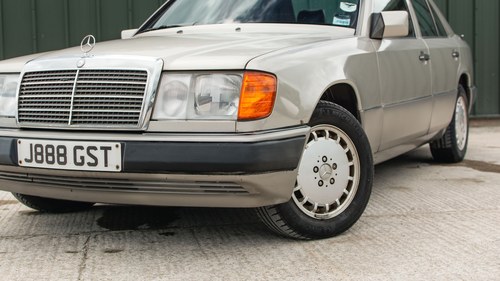 NO RESERVE - 1991 Mercedes-Benz 300E à vendre (picture 7 of 99)