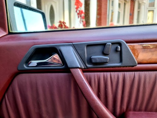 NO RESERVE - 1991 Mercedes-Benz 300E à vendre (picture 79 of 99)