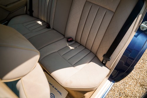 1995 Mercedes-Benz W124 E200 Te koop (foto 41 van 142)