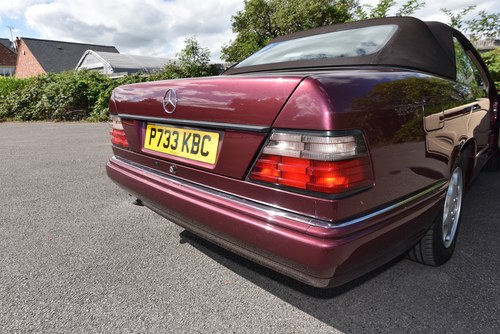 1996 Mercedes-Benz E220 Cabriolet Auto à venda (imagem 94 de 153)