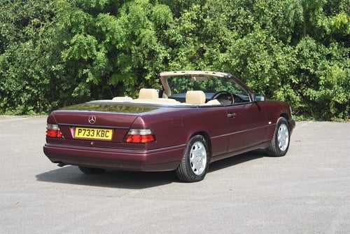 1996 Mercedes-Benz E220 Cabriolet Auto à venda (imagem 13 de 153)