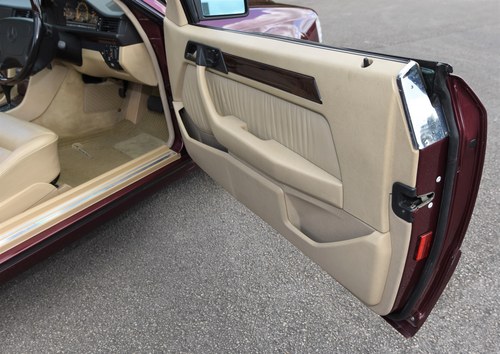 1996 Mercedes-Benz E220 Cabriolet Auto à venda (imagem 33 de 153)