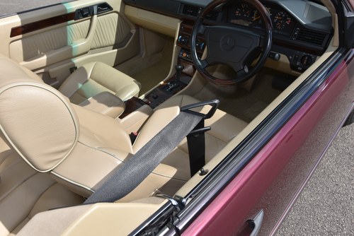 1996 Mercedes-Benz E220 Cabriolet Auto à venda (imagem 54 de 153)