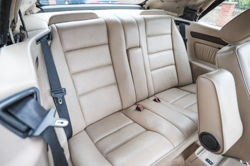 1997 Mercedes-Benz E220 Cabriolet W124 In vendita (immagine 31 di 139)