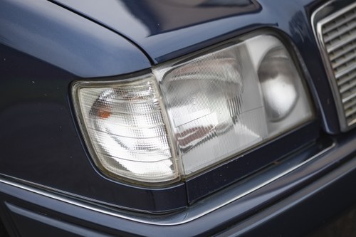 1997 Mercedes-Benz E220 Cabriolet W124 In vendita (immagine 90 di 139)