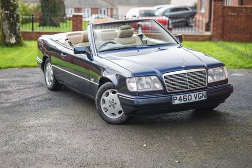 1997 Mercedes-Benz E220 Cabriolet W124 In vendita (immagine 5 di 139)