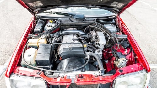 1995 Mercedes-Benz E220 Convertible (W124) In vendita (immagine 99 di 163)