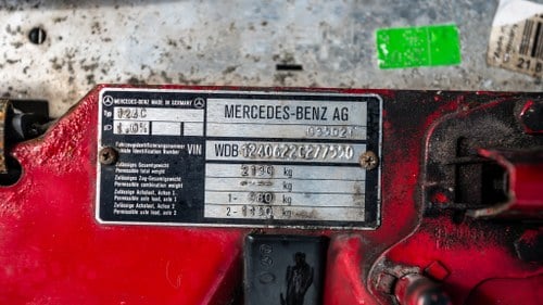 1995 Mercedes-Benz E220 Convertible (W124) In vendita (immagine 112 di 163)