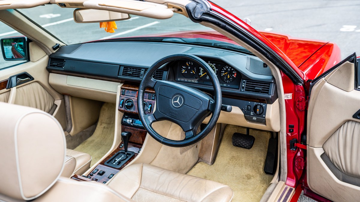 W124 Red Convertible 1995 Mercedes-Benz E220 Convertible (W124) For Sale By Auction