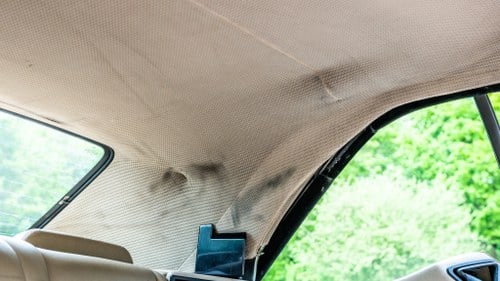 1995 Mercedes-Benz E220 Convertible (W124) In vendita (immagine 54 di 163)