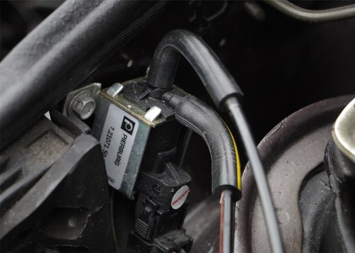 1995 Mercedes-Benz E220 Saloon (W124) In vendita (immagine 119 di 185)