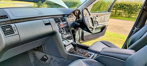 1999 Mercedes-Benz E240 (W210) Te koop (foto 45 van 120)